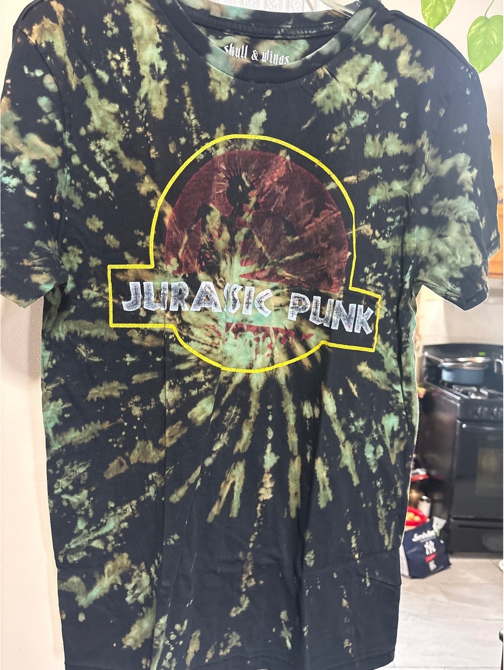 Jurassic punk t shirt size medium